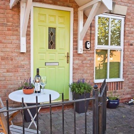 Walking Distance To Racecourse And City Centre York Exterior foto