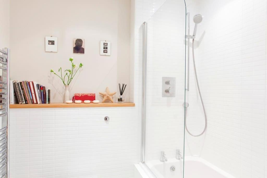 Walking Distance To Racecourse And City Centre York Exterior foto